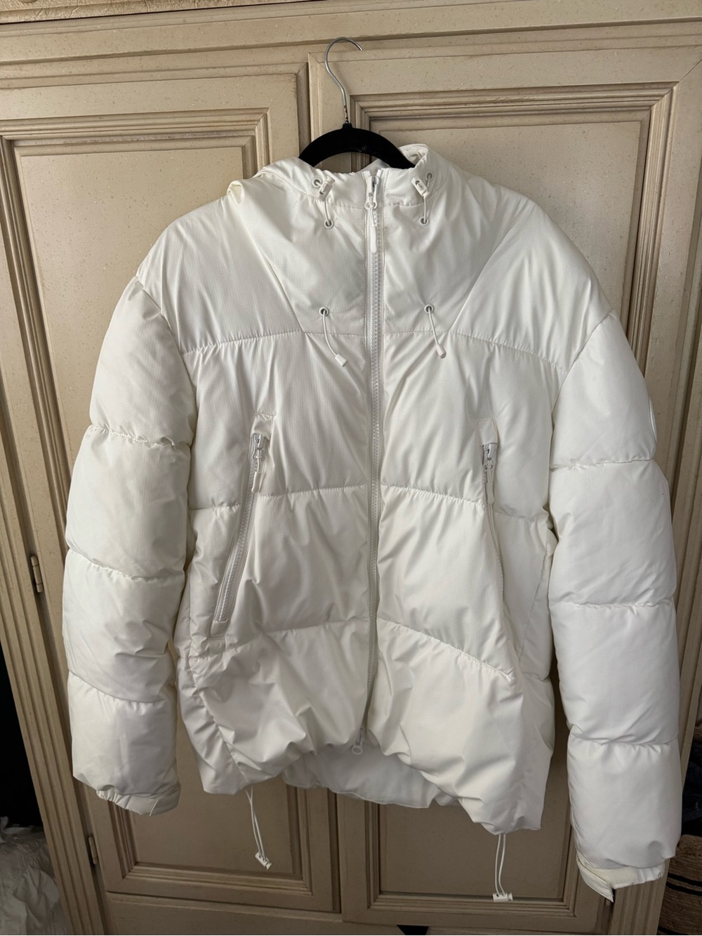 Zara White Quilted Puffer Jacket with Hood